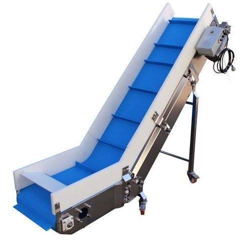 Industrial inclined conveyor