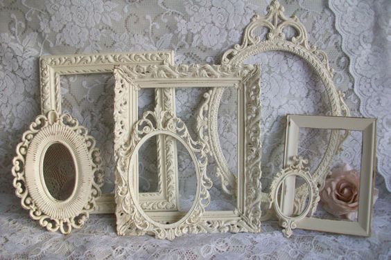 Carved art gallery frames