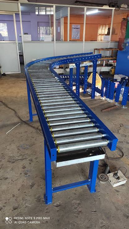 Roller conveyor