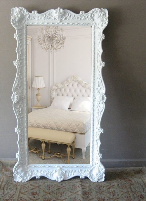 Carved Italian luxury mirror